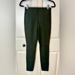 RW&CO High Rise Green Pinched Seam Legging Pants